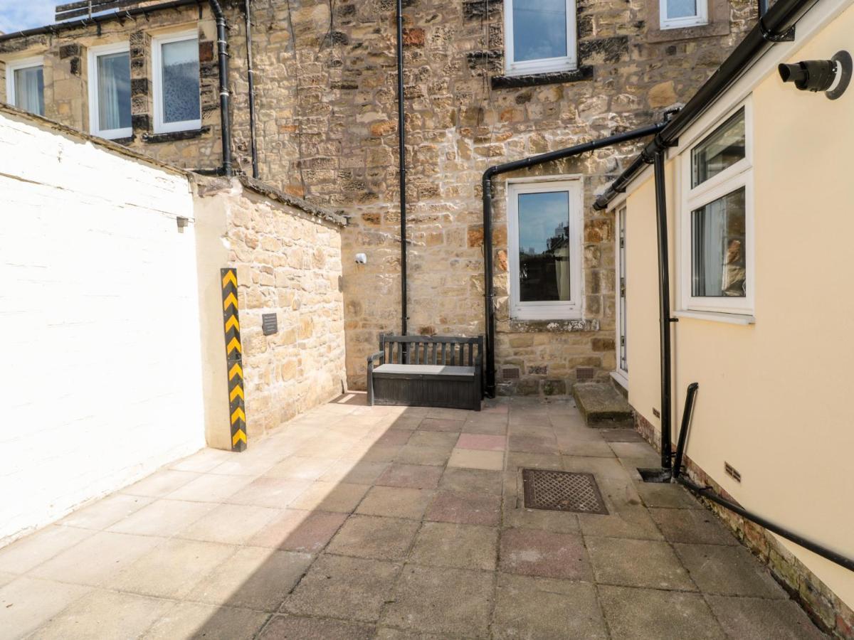 Villa The Old Sweet Shop Alnwick Exterior foto